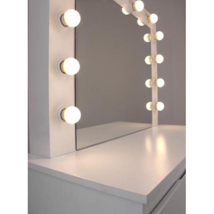 Комплект тоалетка c огледалo и чекмеджета LED 90x40x140